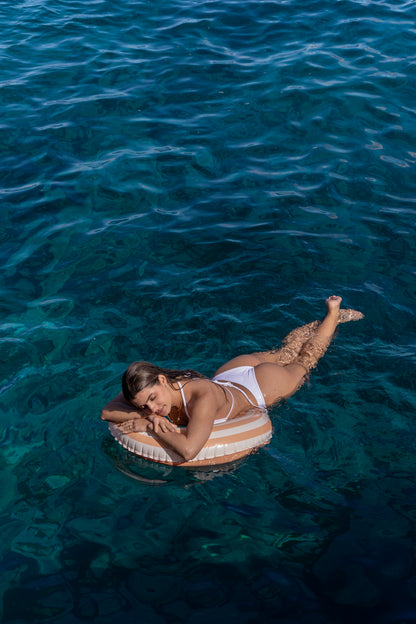 Signature White Ribbed Uvita Set